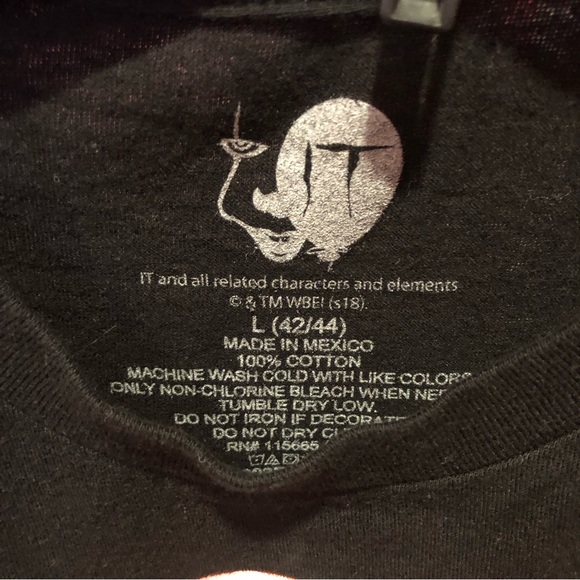 Pennywise IT You’ll Float Too Clown T-Shirt Size L Halloween - Picture 3 of 4